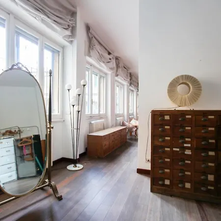 Lovely - Beautiful Loft With Terrace In Porta Romana Lejlighed
