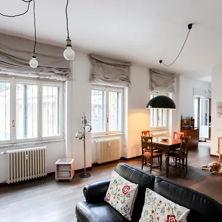 Lovely - Beautiful Loft With Terrace In Porta Romana Apartamento Milão